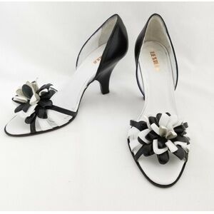 Le silla VTG black & white flower heels size 38 / 7.5 luxury